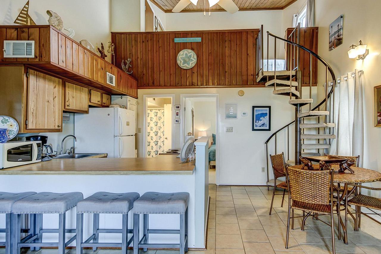 Driftwood Villa - 237 Edisto Beach Exterior photo